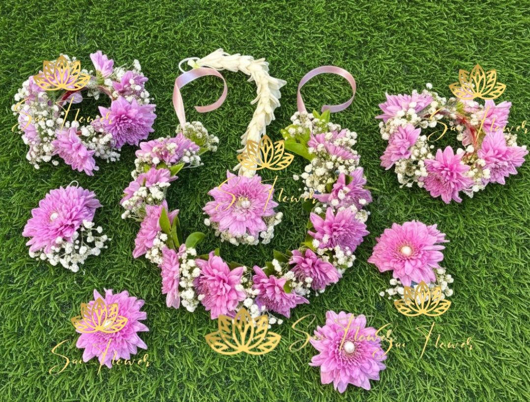 “Baby Pink Chrysanthemum Bridal Floral Jewellery Set by Sai Flower – Handcrafted fresh flower jewellery for Haldi, Mehndi, and wedding ceremonies.”