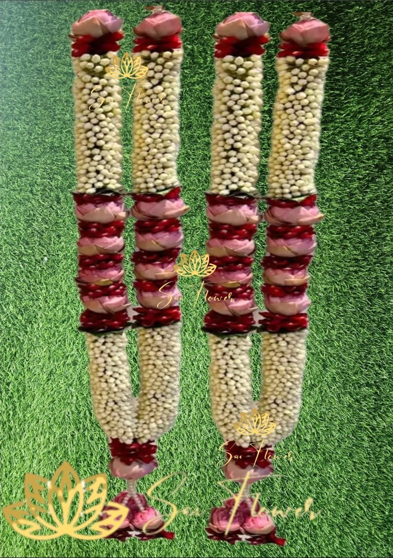 Traditional Rajnigandha and Baby's Breath Varmala | Elegant White Tuberose Jaimala