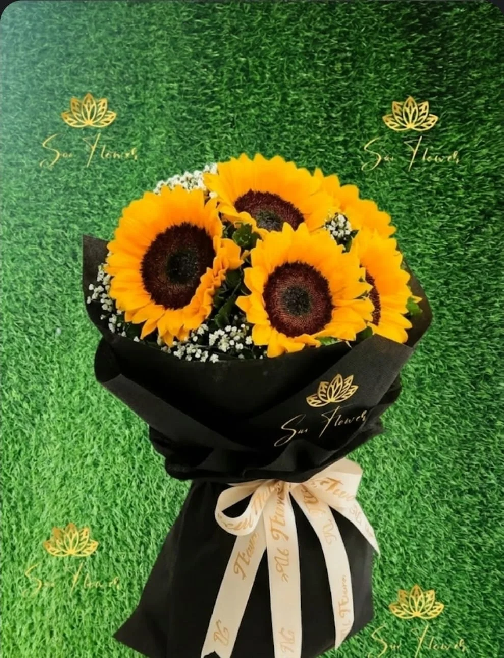 Golden Sunflower Royal Bouquet gallery