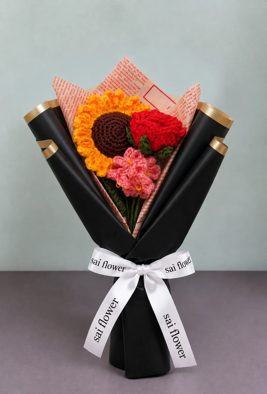 Handmade Crochet Sunflower & Rose Bouquet (Black Luxury Wrapping)