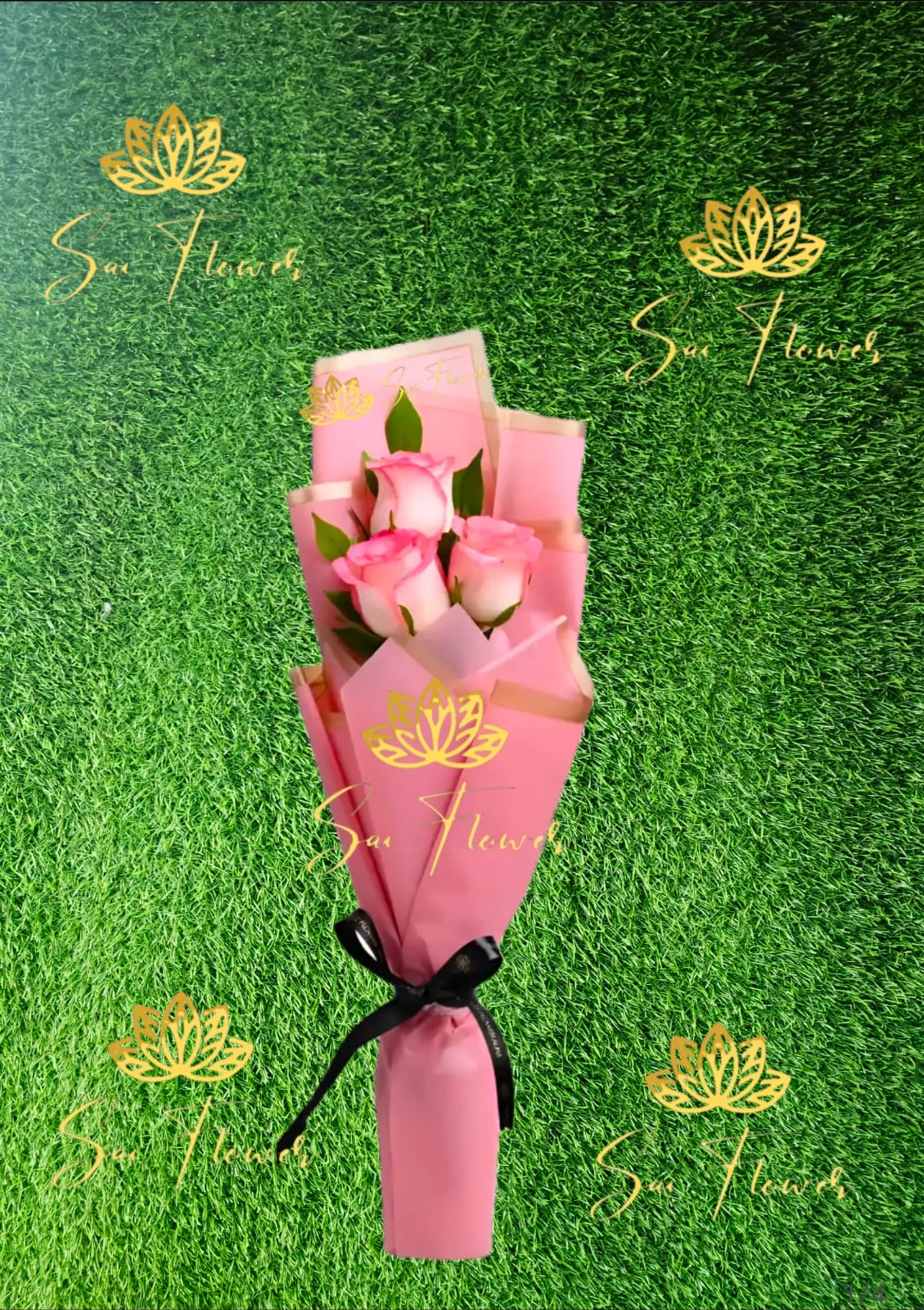Mini Pink Rose Love Bouquet
