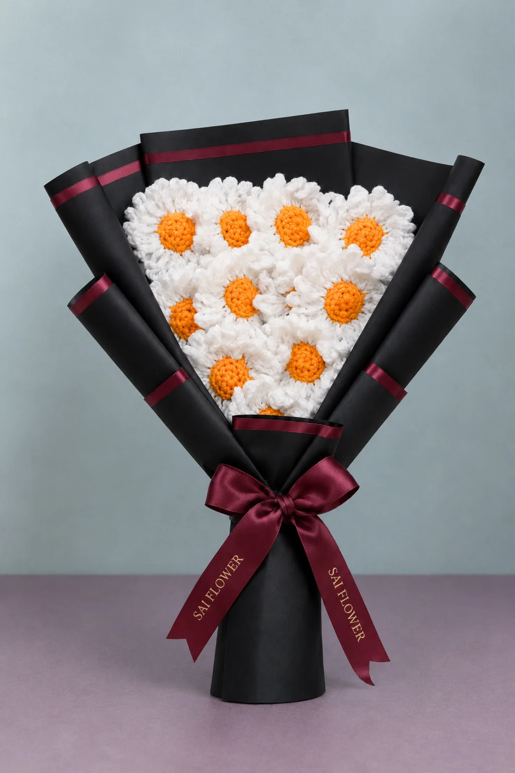 Premium Handcrafted Crochet Daisy Luxury Bouquet in Black Wrapping