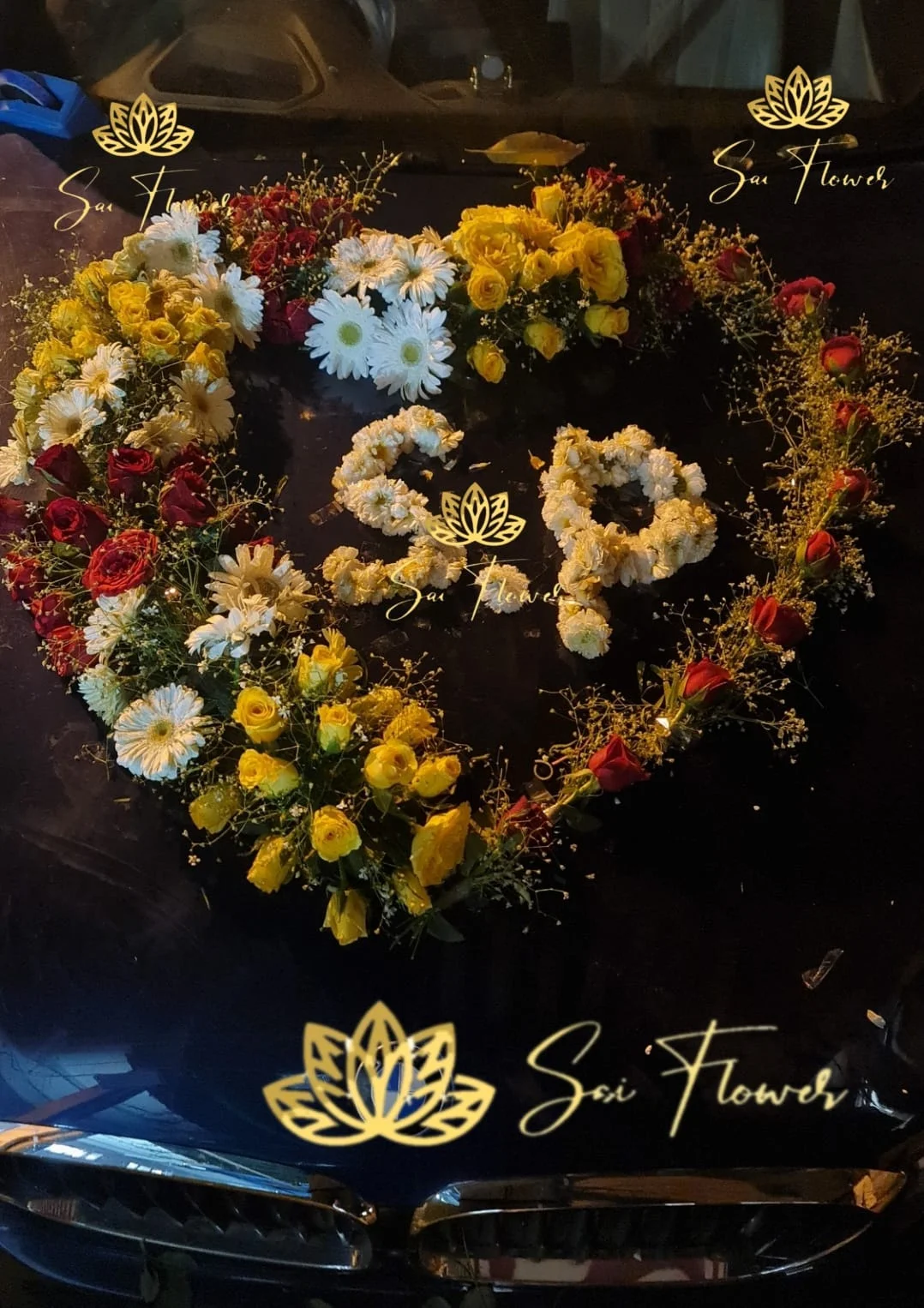 Personalized Wedding Car Decor: Floral Initials and Heart Arrangements for Your Big Day