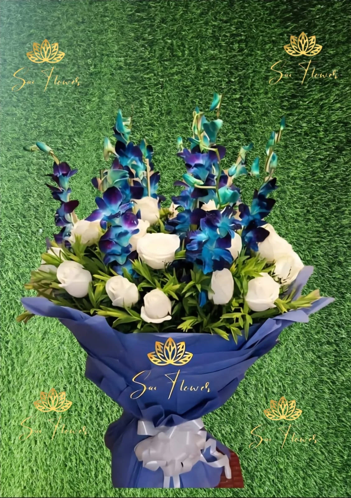 Luxury Blue Orchid & White Rose Bouquet – A Premium Exotic Flower Gift for Elegant Celebrations